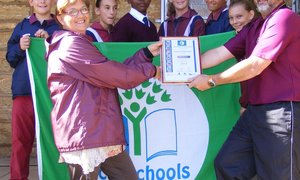 Groen Vlag vir Okkie Smuts